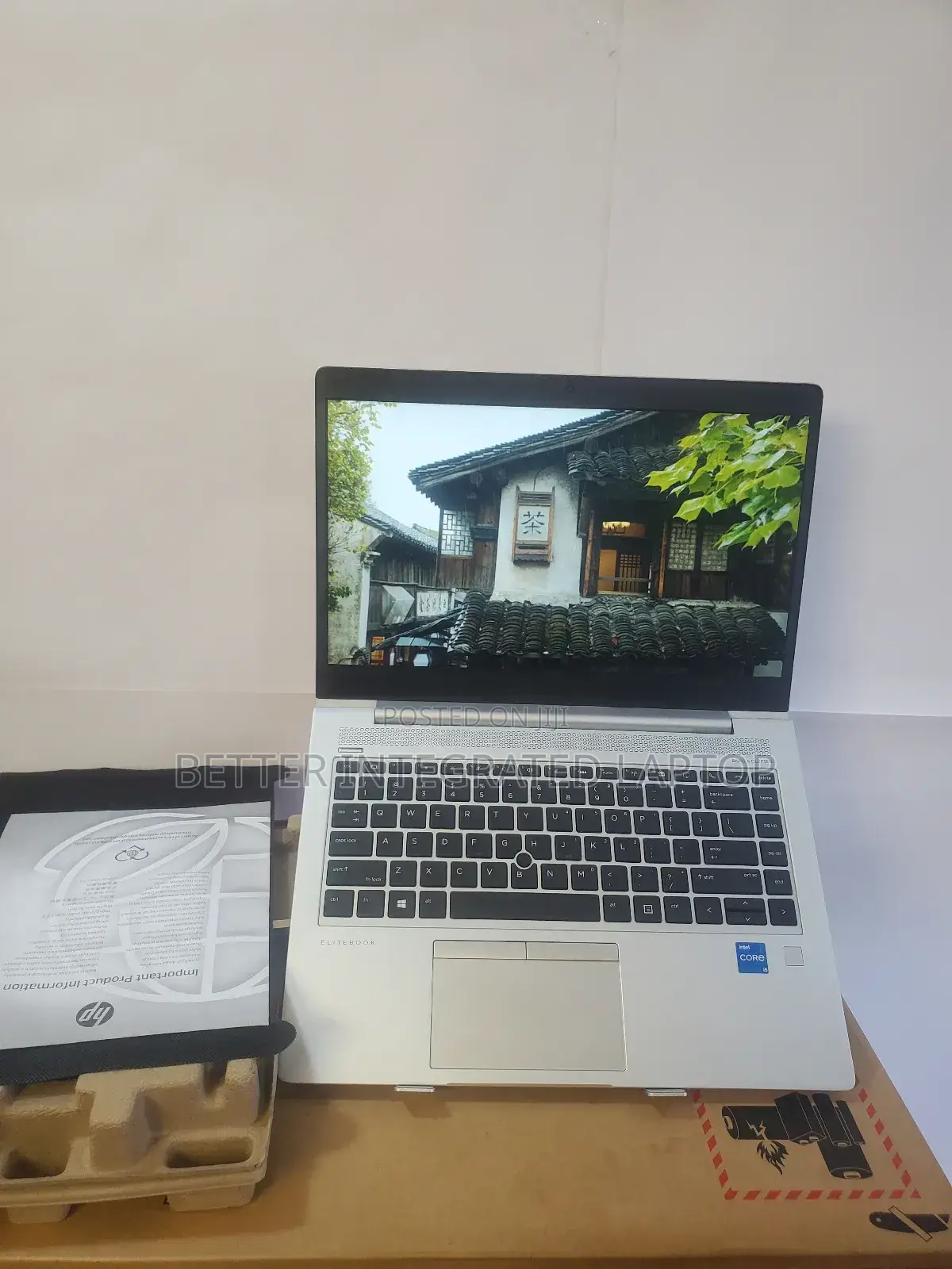 New Laptop HP EliteBook 740 G1 8GB Intel Core i5 SSD 256GB