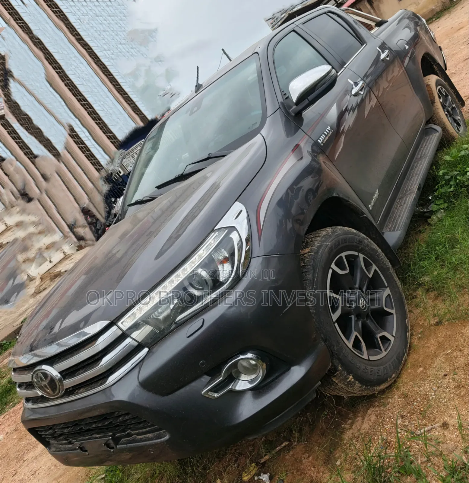Toyota Hilux Revo Double Cab Deisel 2.8 AWD 2018 Gray