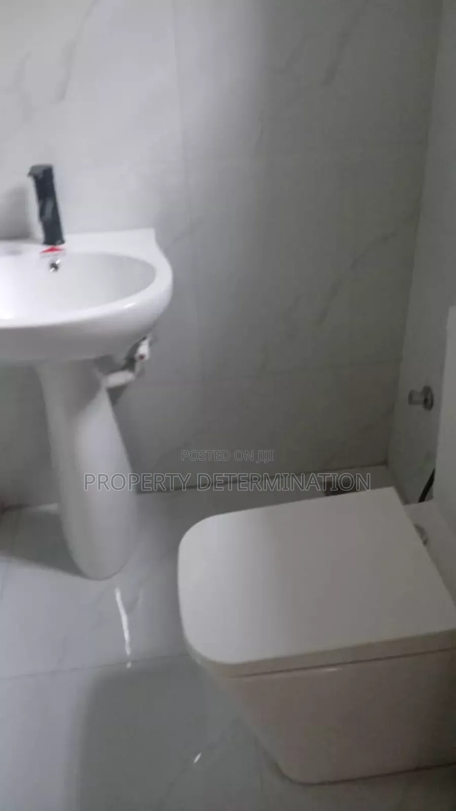 5bdrm Duplex in GRA Phase 2 Shangisha for sale