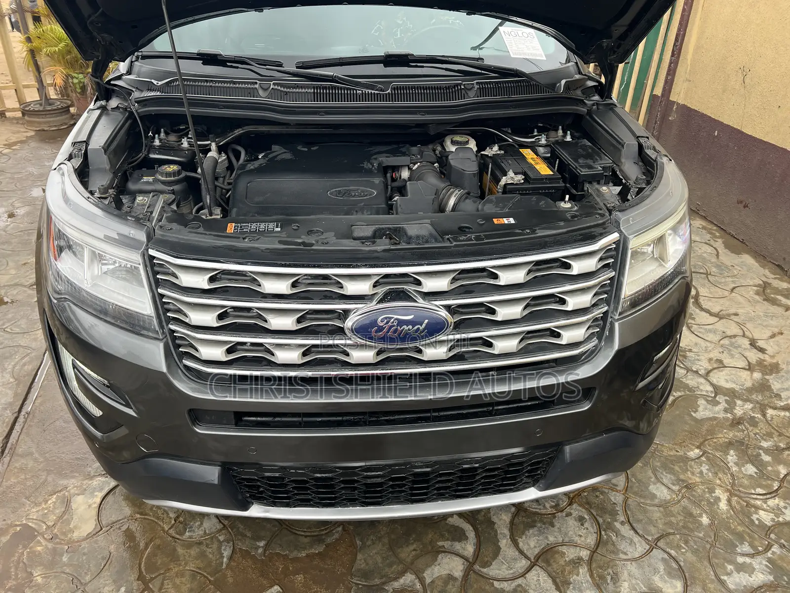 Ford Explorer XLT 4dr 4x4 (2.3L 4cyl 6A) 2017 Gray