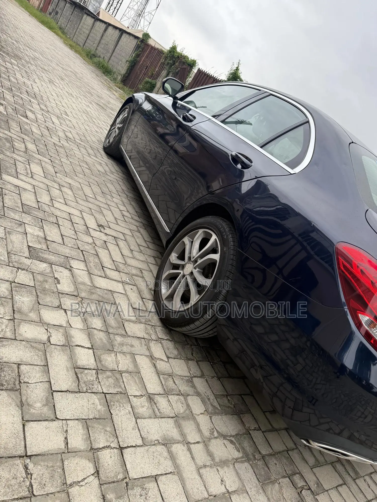 Mercedes-Benz C300 Base 4Matic Sedan AWD (2.0L 4cyl 7A) 2016 Blue