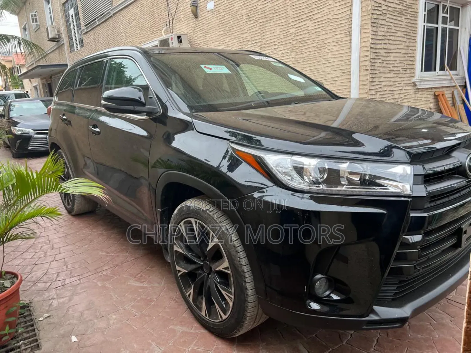Toyota Highlander XLE 2019 Black