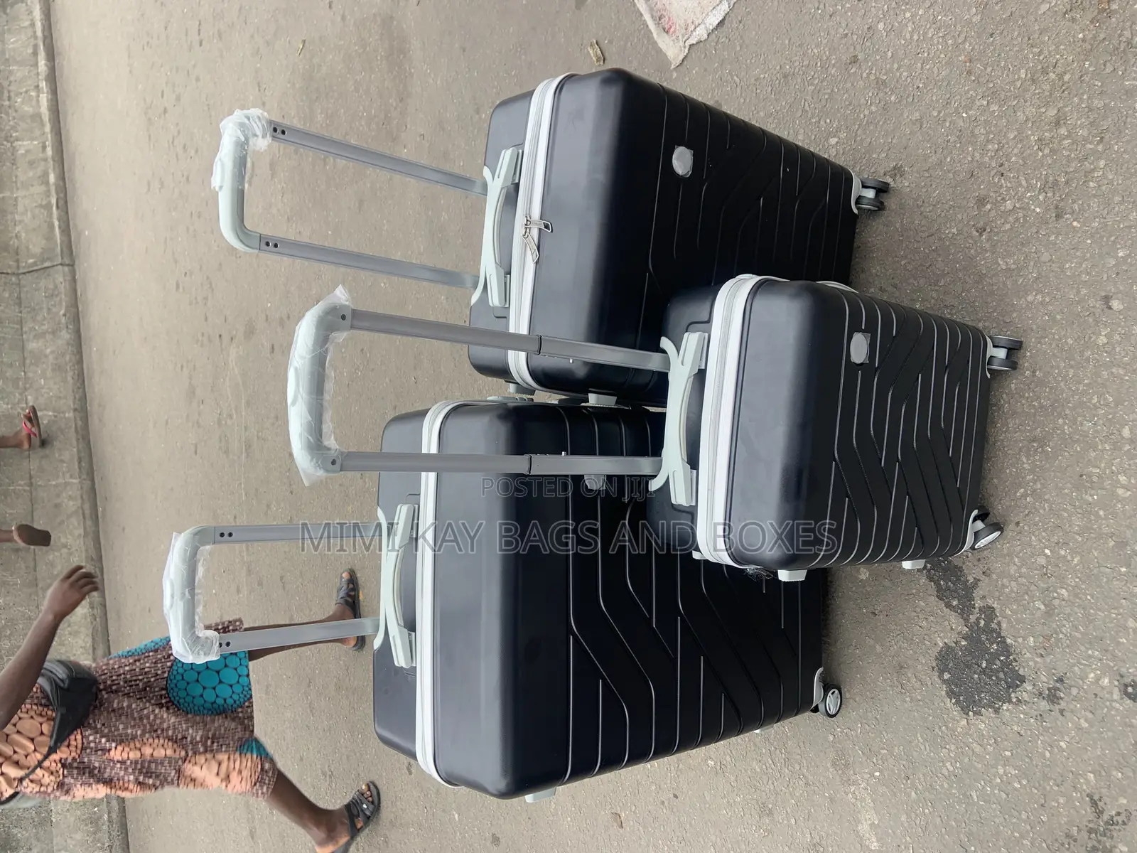 Rubber Luggage Set 100,000