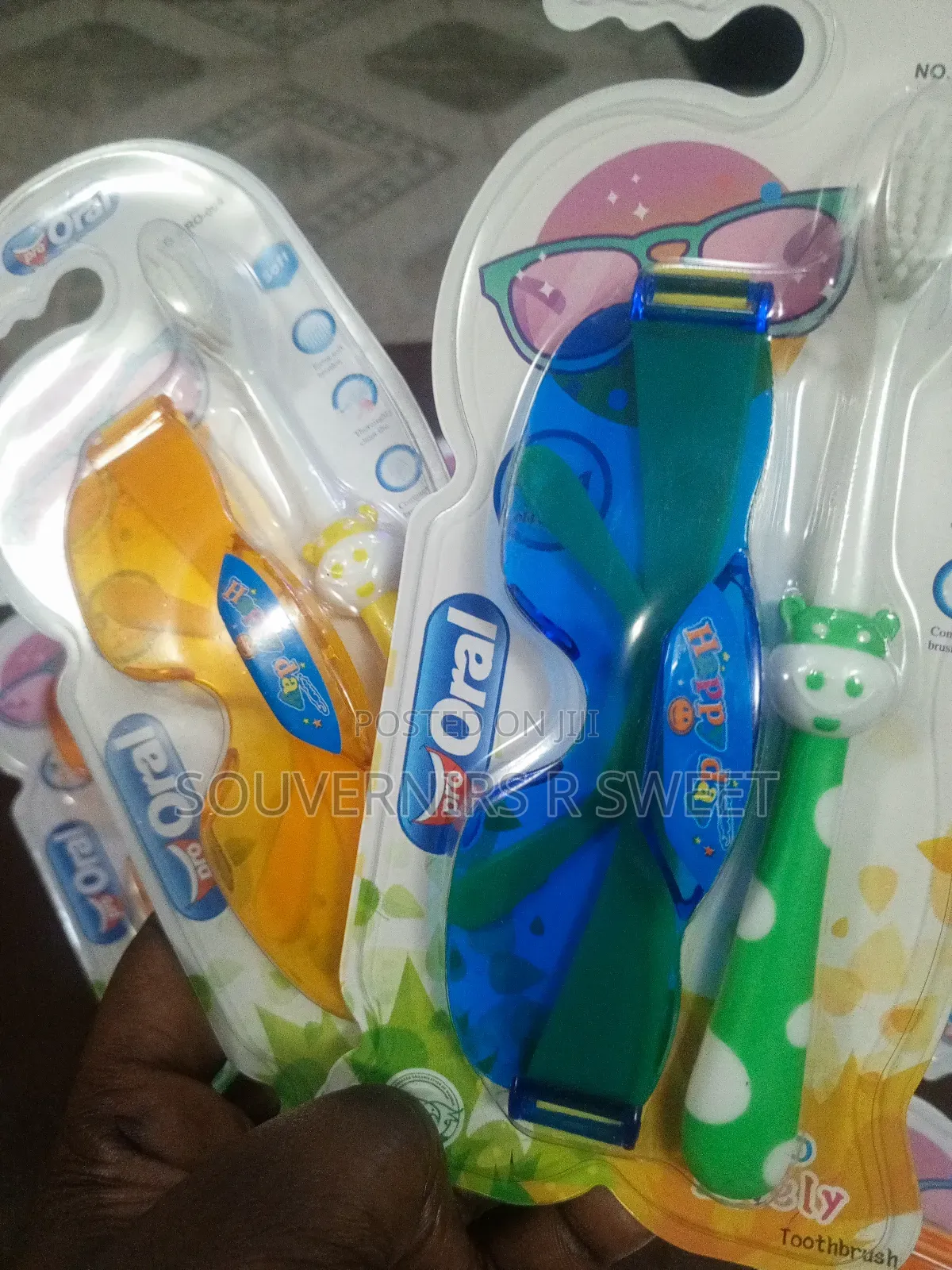 Kids Toothbrush With Glasses_dozen