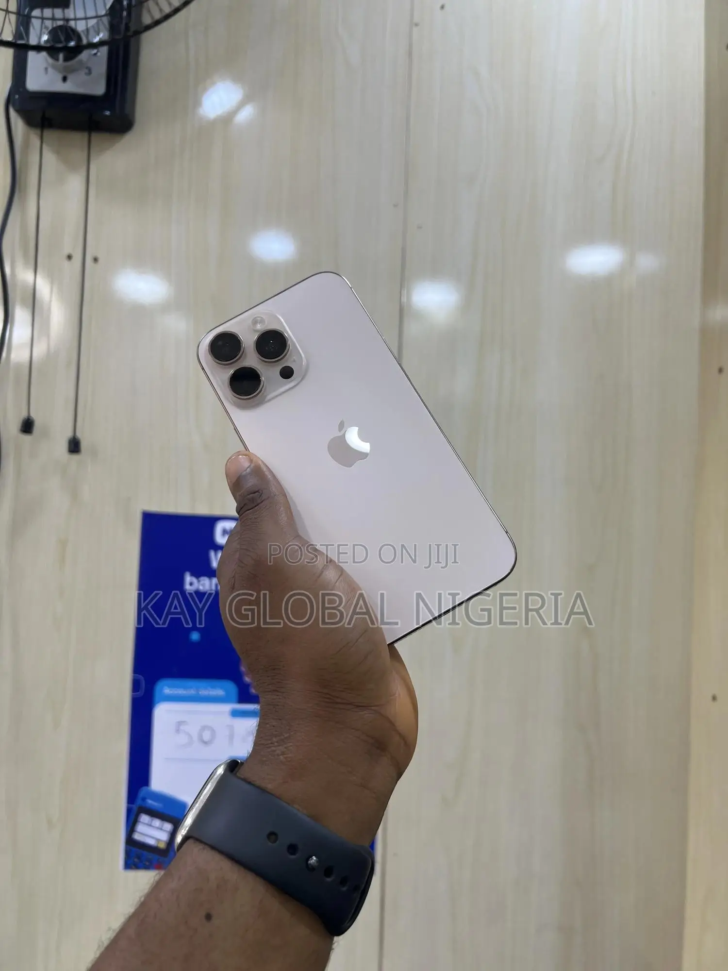 Apple iPhone 16 Pro Max 256 GB Gold