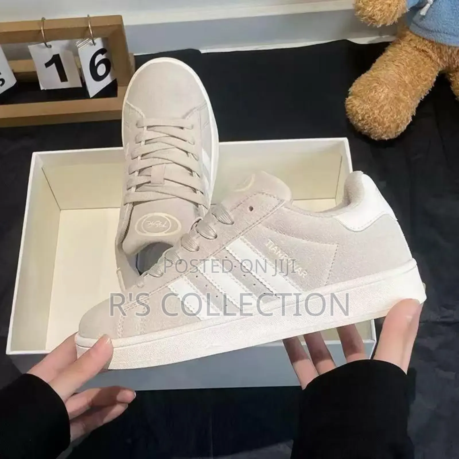 Unisex Adidas Compus