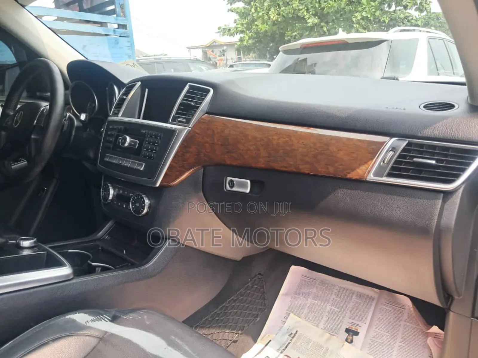 Mercedes-Benz M Class ML350 4dr SUV (3.5L 6cyl 7A) 2015 Black