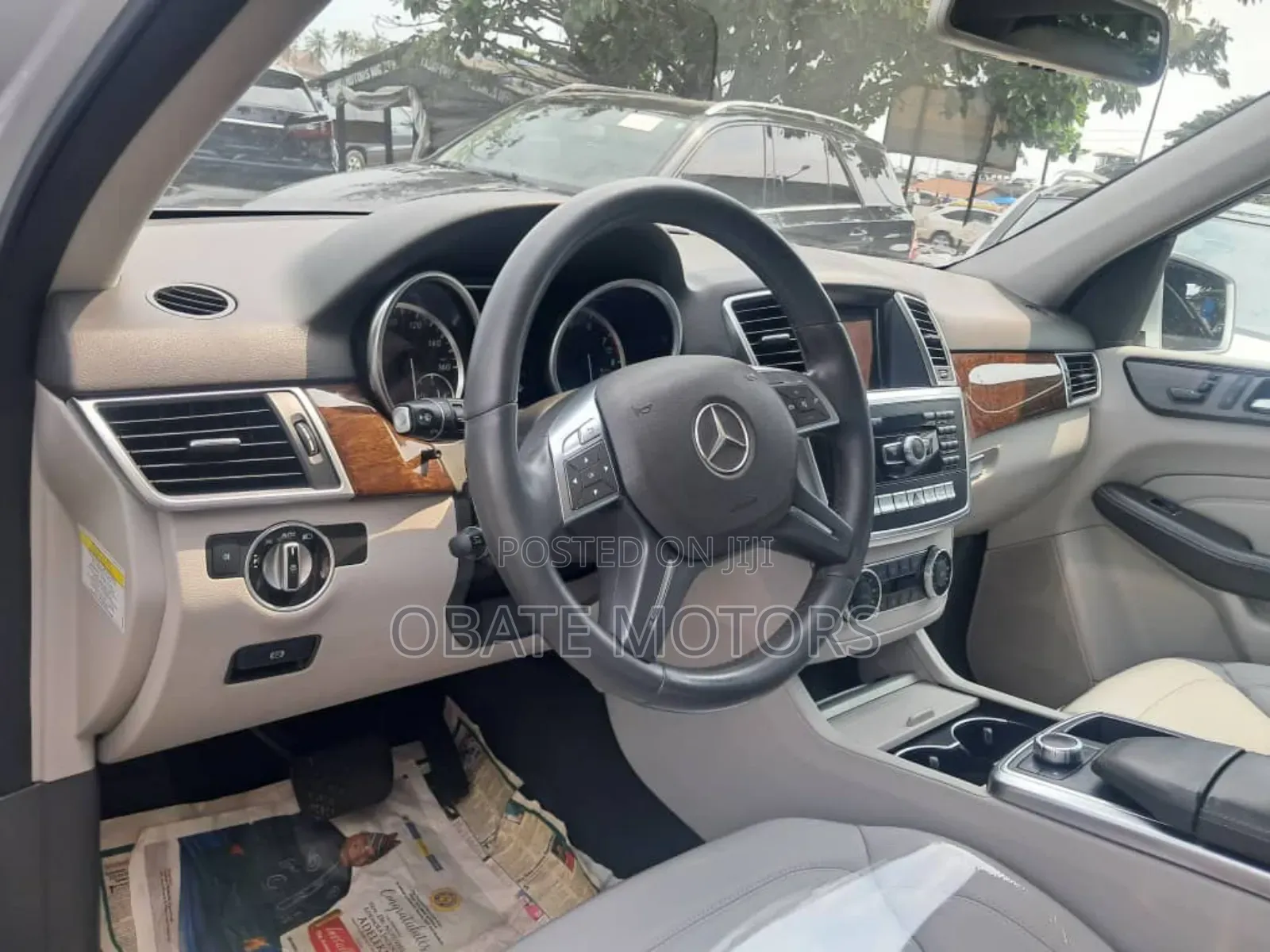 Mercedes-Benz M Class ML350 4dr SUV (3.5L 6cyl 7A) 2015 Silver