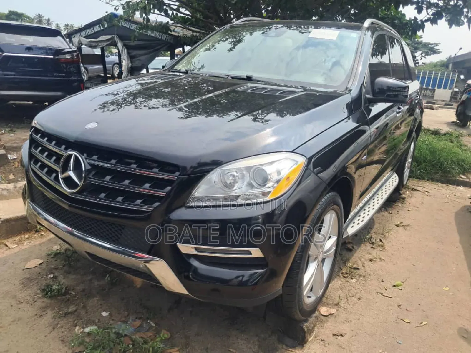 Mercedes-Benz M Class ML350 4dr SUV (3.5L 6cyl 7A) 2015 Black