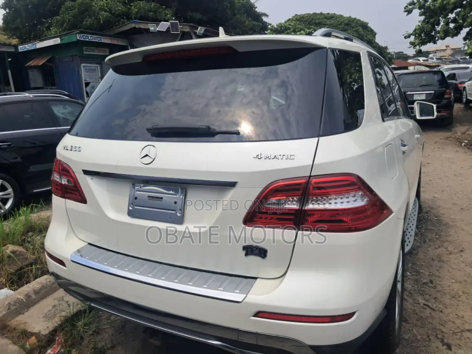 Mercedes-Benz M Class ML350 4dr SUV (3.5L 6cyl 7A) 2015 White