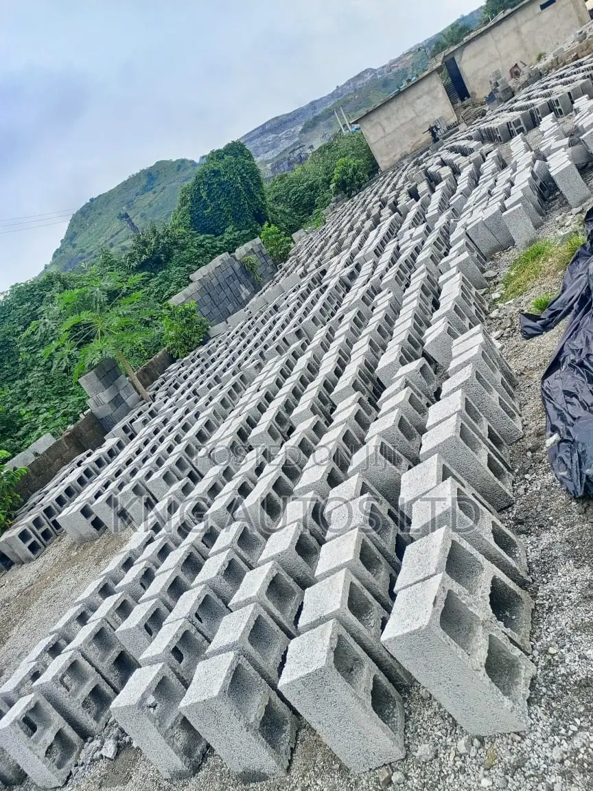Blocks- Stonedust Available for Sales and Supplies