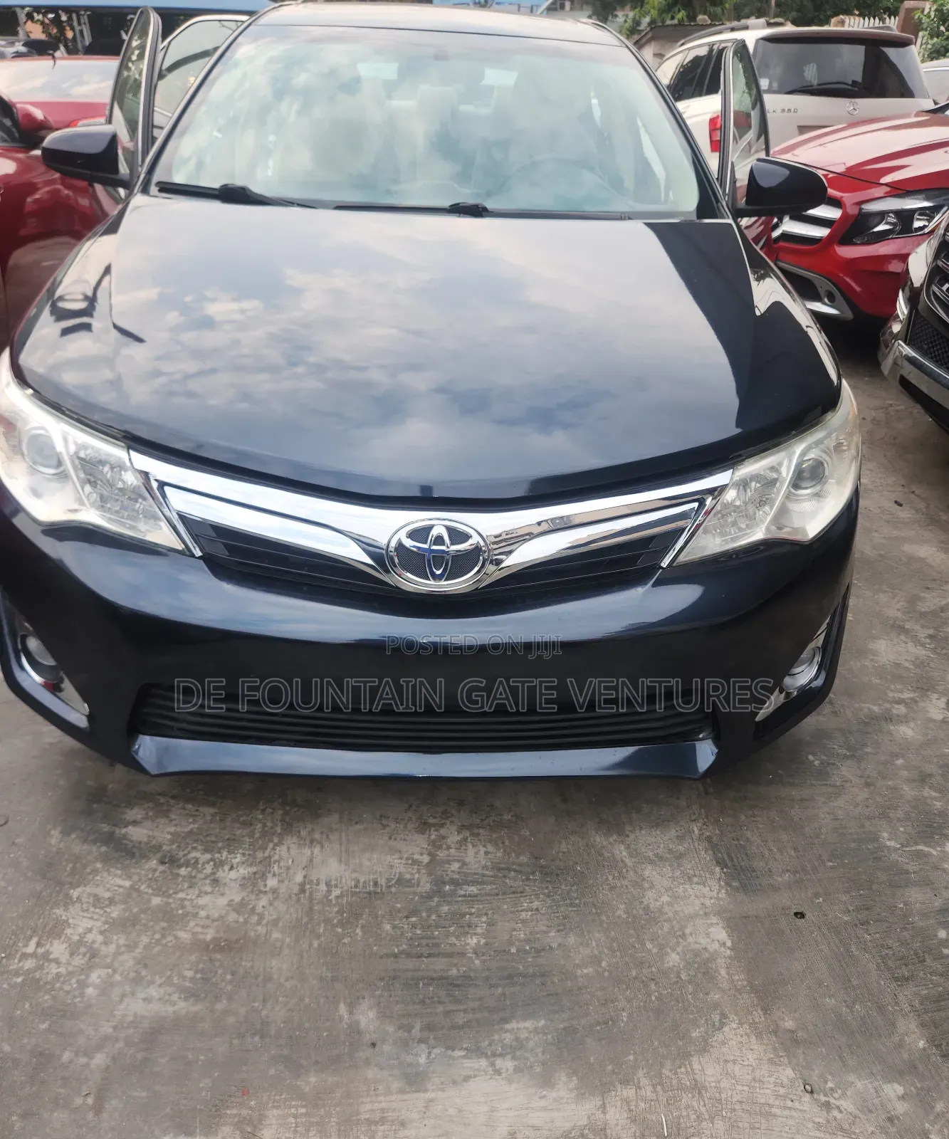 Toyota Camry XLE 4dr Sedan (2.5L 4cyl 6A) 2012 Black
