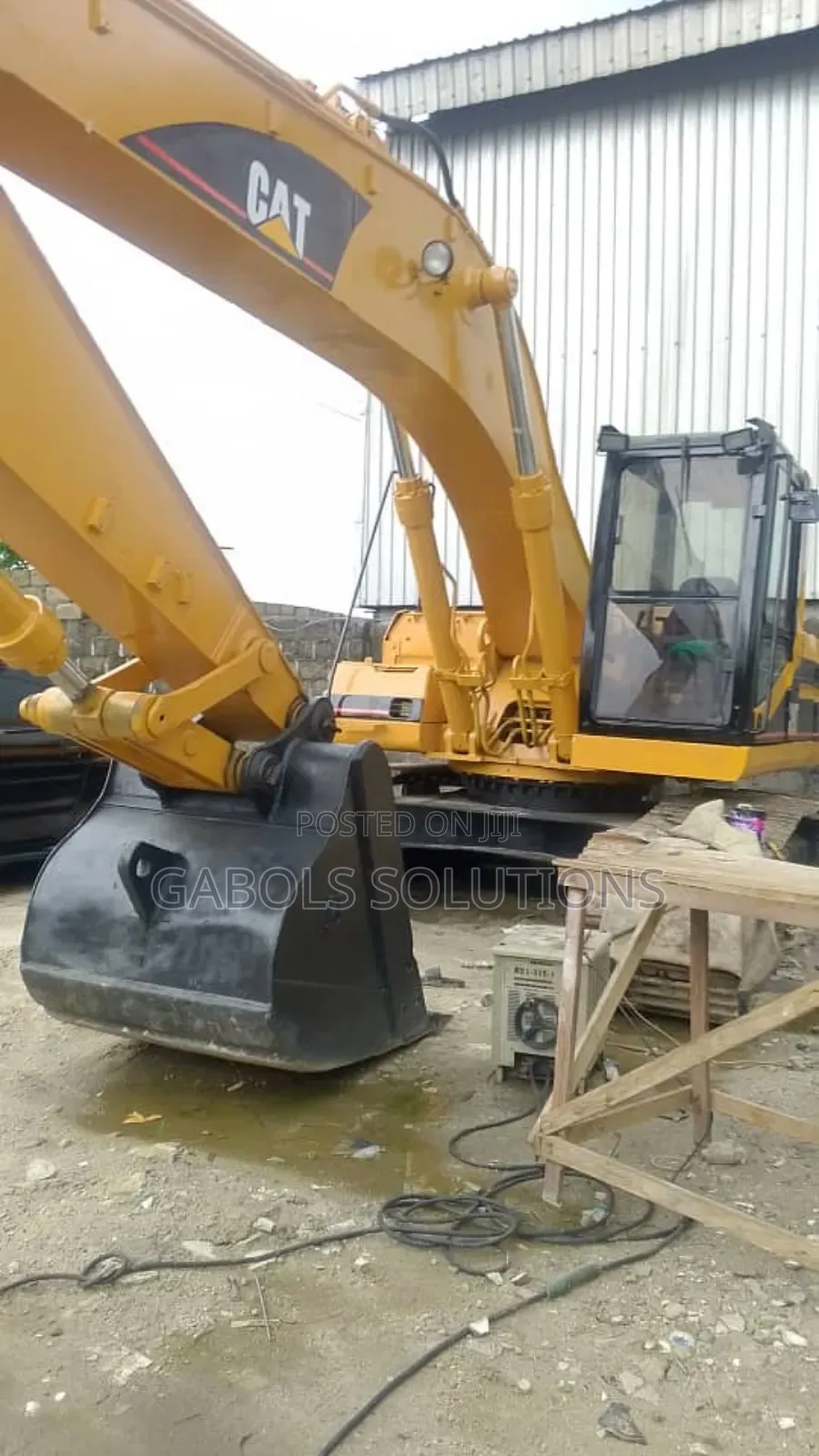 Caterpillar Excavator 325bl