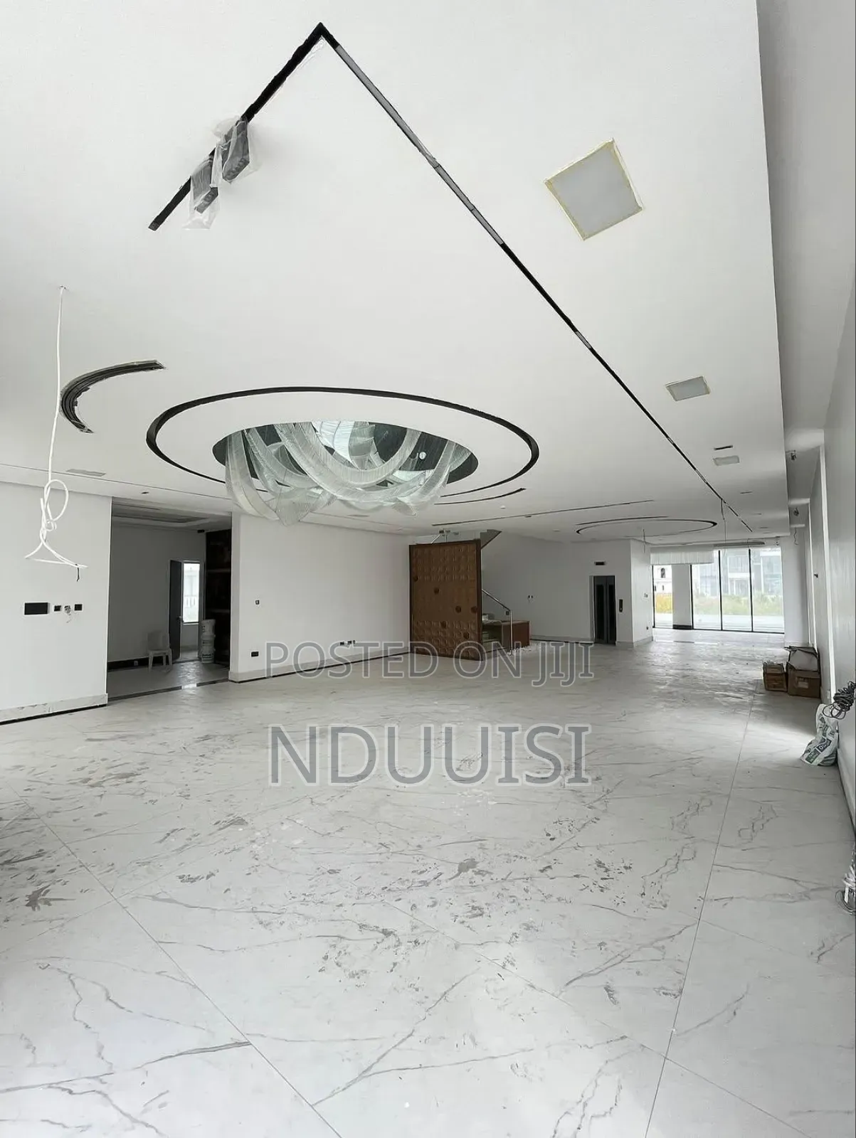 5bdrm Duplex in Cowrie Creek, Lekki Phase 1 for sale