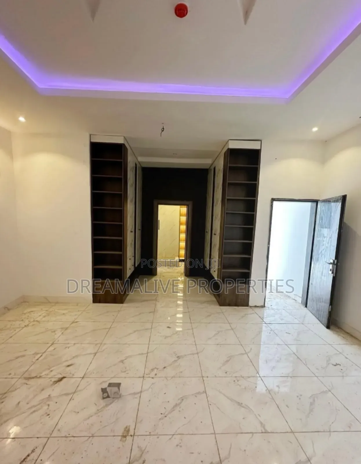 6bdrm Duplex in Katampe Extension for sale