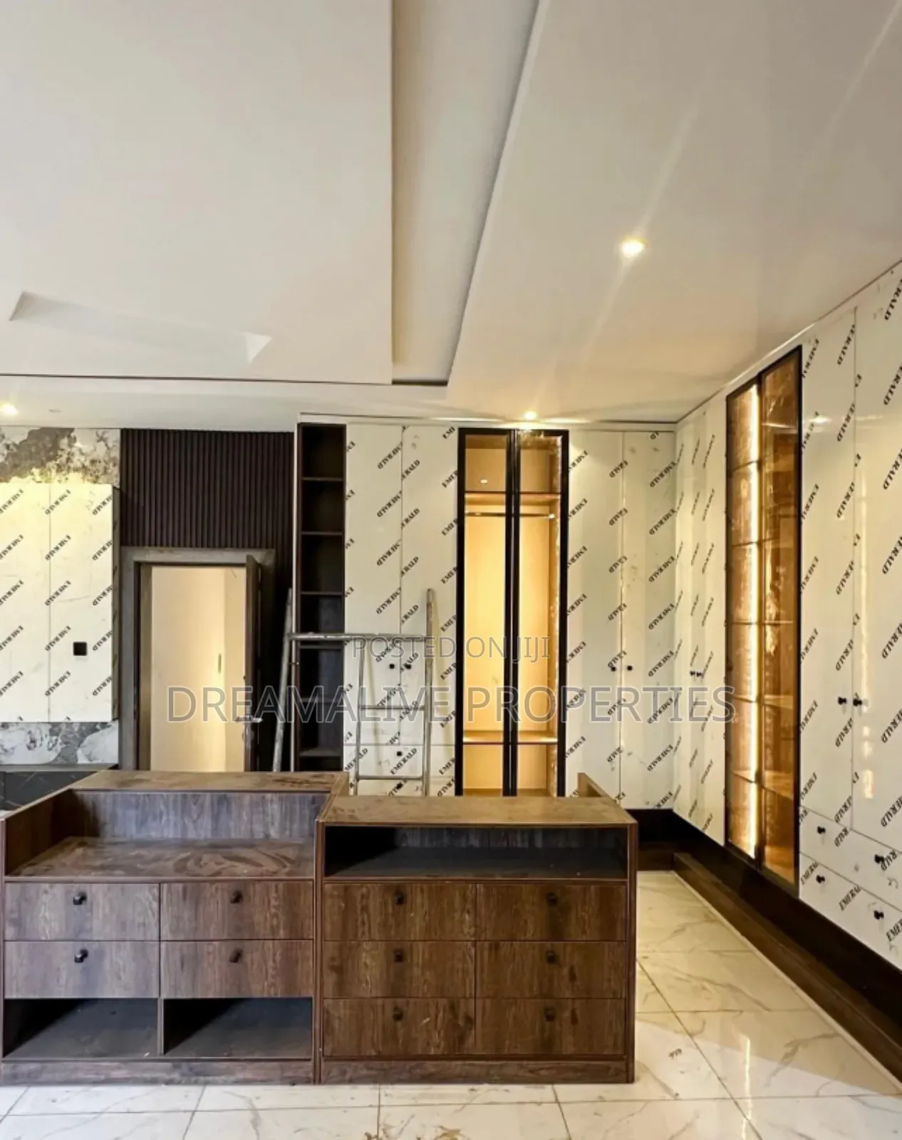 6bdrm Duplex in Katampe Extension for sale