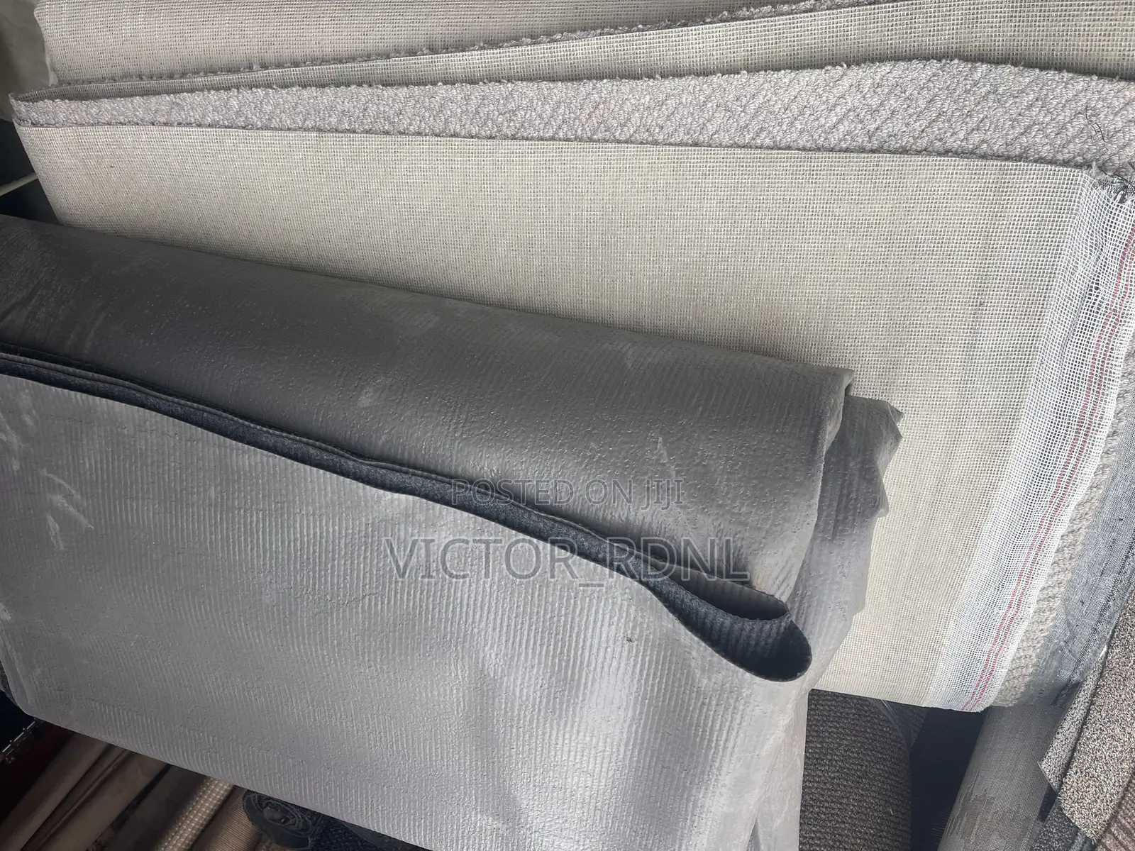 High Quality Rubber Wall to Wall Rug