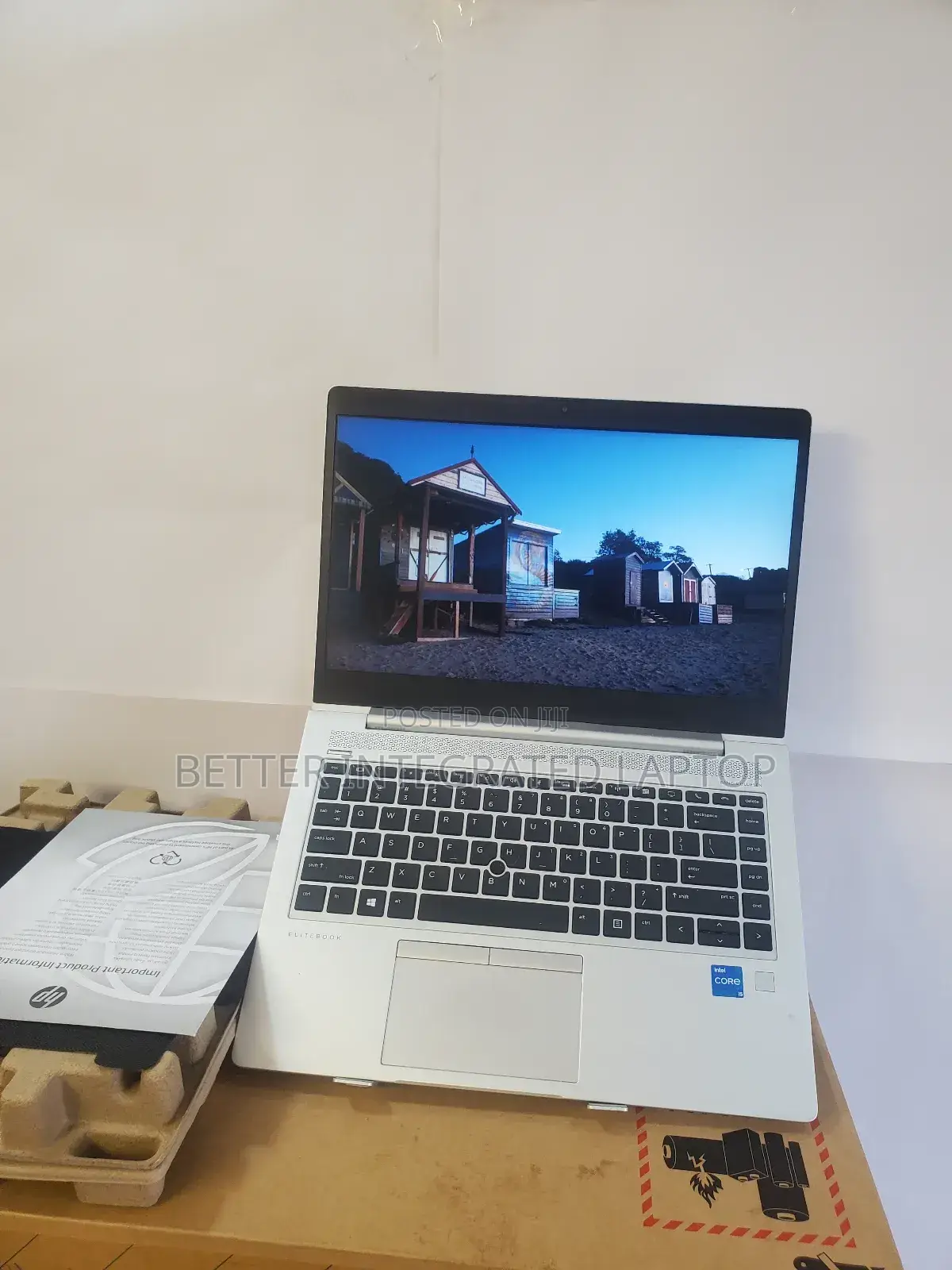 New Laptop HP EliteBook 735 G6 12GB Intel Core I5 SSD 256GB