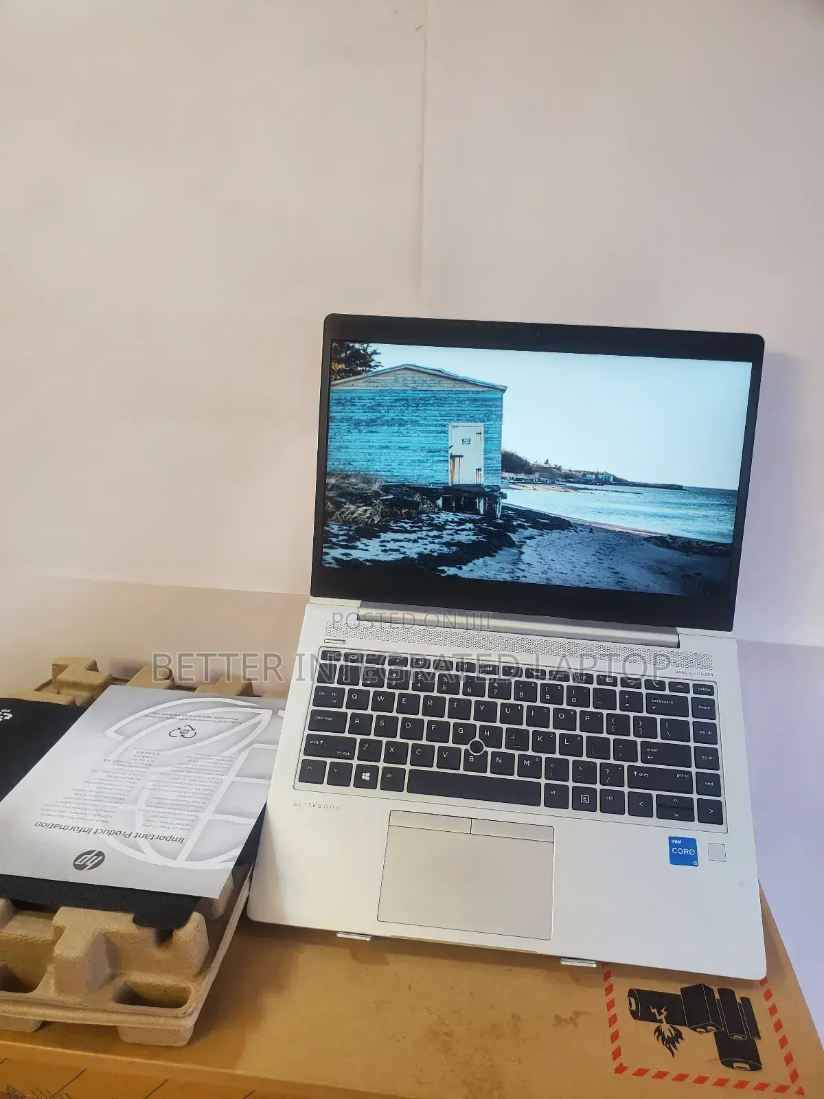 New Laptop HP EliteBook 735 G6 16GB Intel Core I5 SSD 256GB