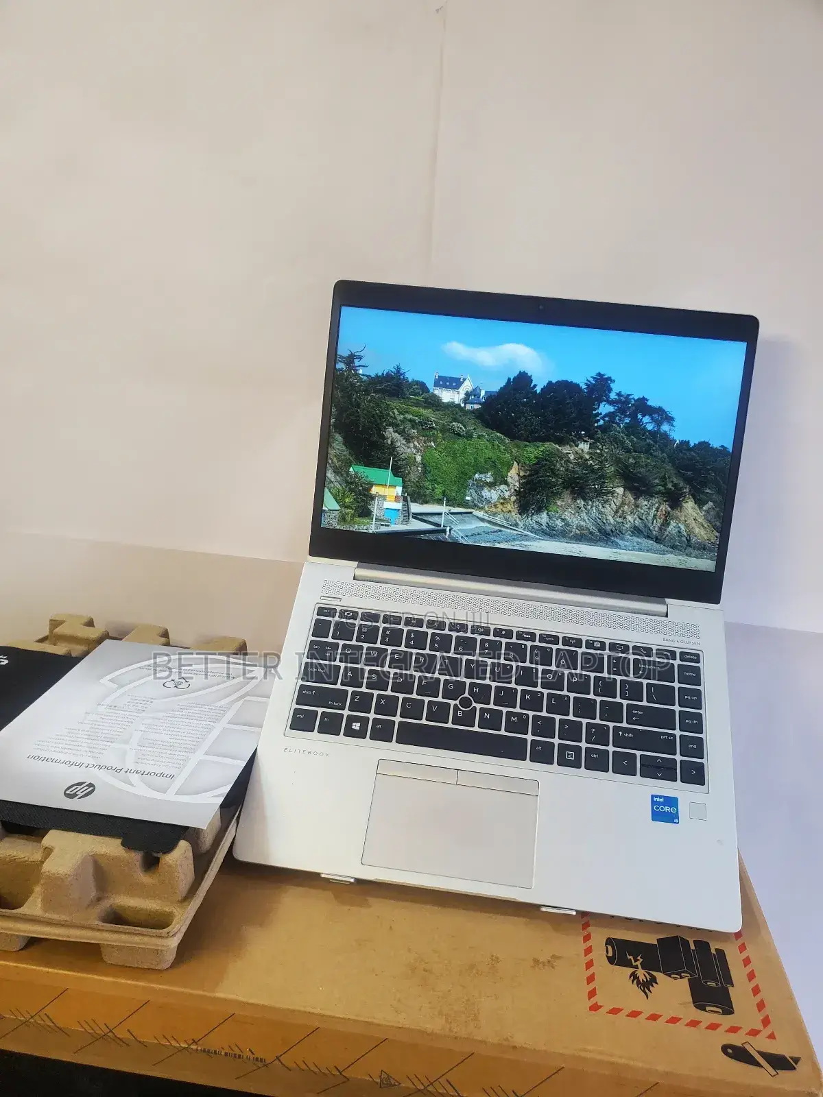 New Laptop HP EliteBook 735 G6 32GB Intel Core i5 SSD 256GB