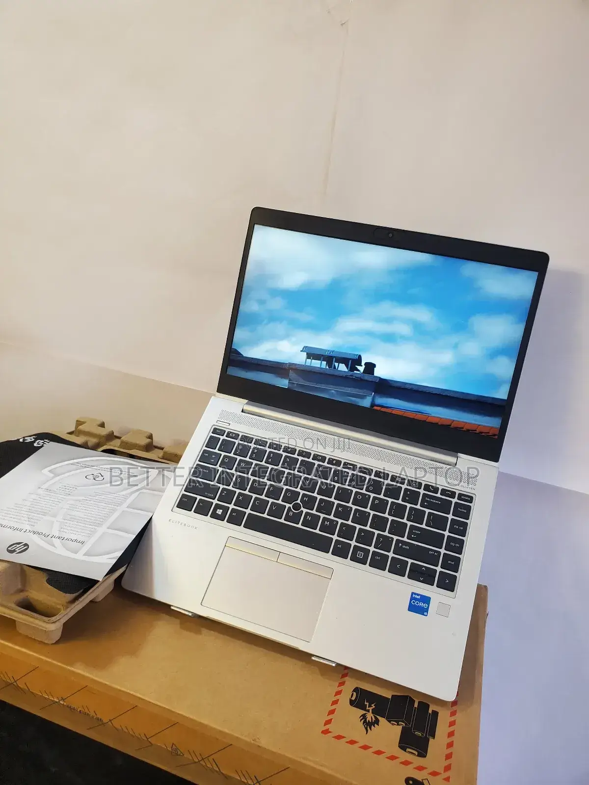 New Laptop HP EliteBook 735 G6 12GB Intel Core I5 SSD 512GB