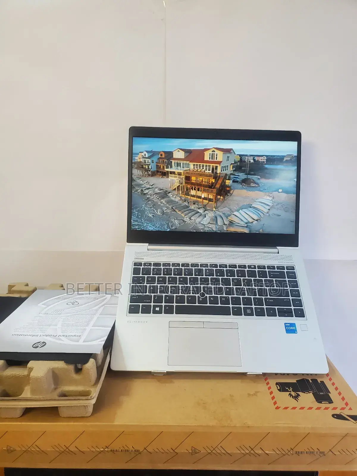 New Laptop HP EliteBook 735 G6 32GB Intel Core i5 SSD 512GB