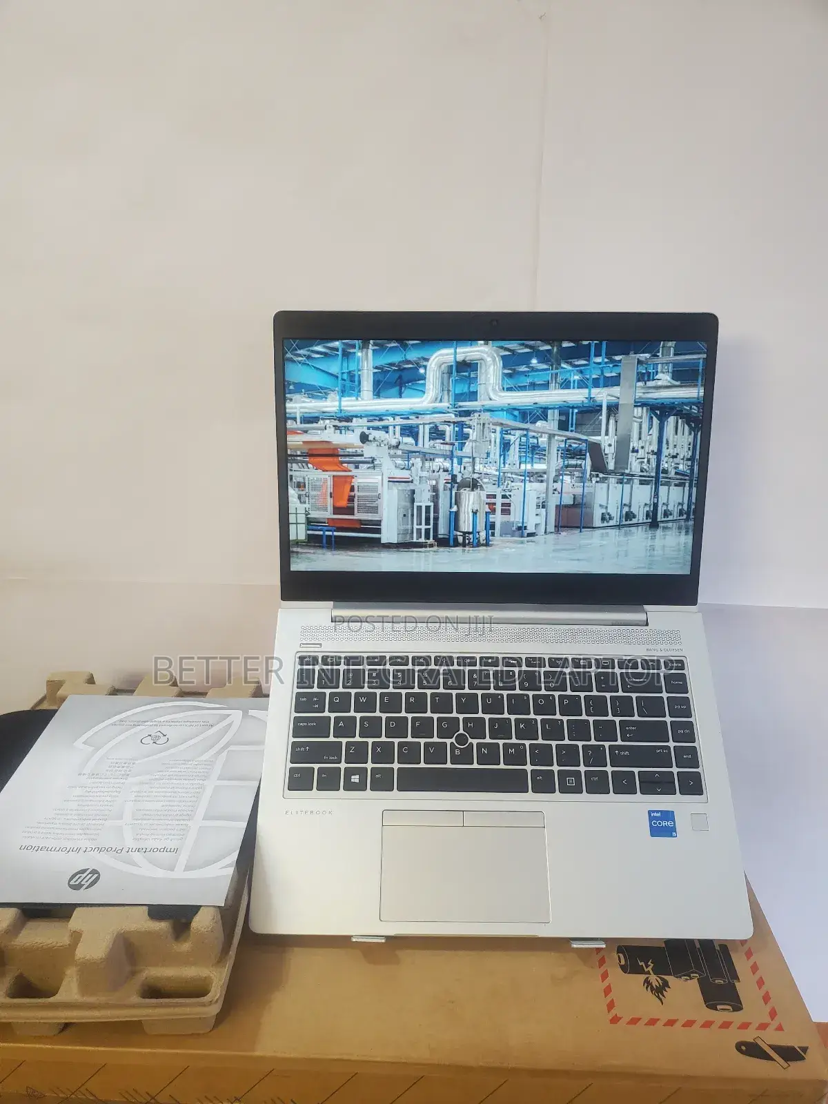 New Laptop HP EliteBook 735 G6 16GB Intel Core i5 SSD 1T