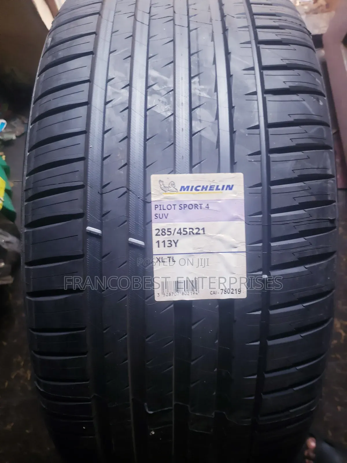 285/45r21 Michelin Tyre