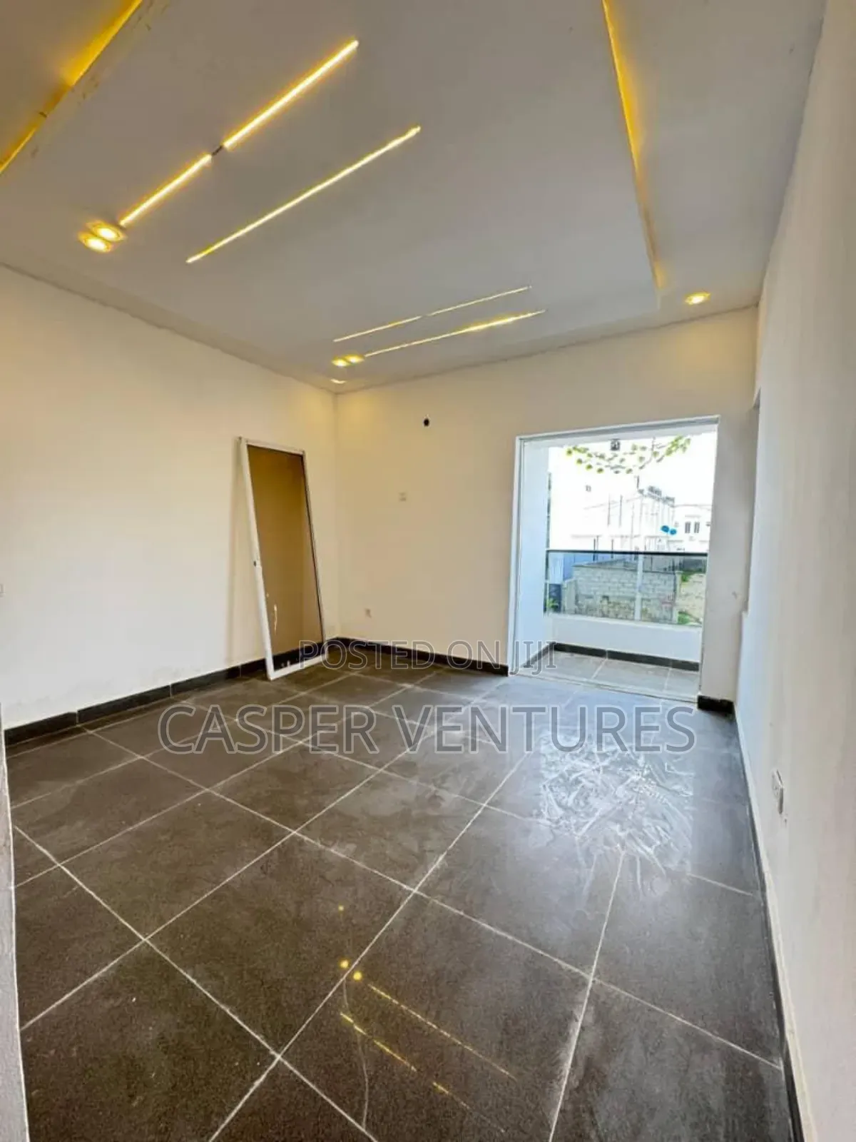 4bdrm Duplex in Lekki County, Ikota for sale