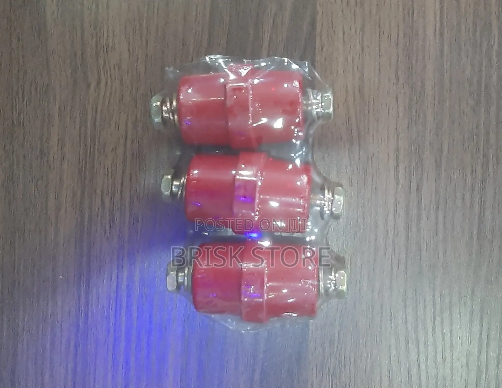 Sm-76 Busbar Insulator – M10/M12, 76mm High, Red Polyester