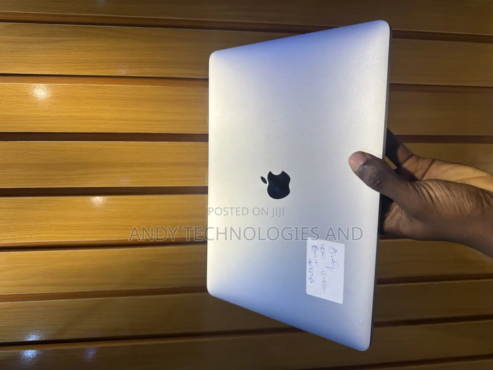Laptop Apple MacBook Pro 16GB Intel Core I7 SSD 512GB