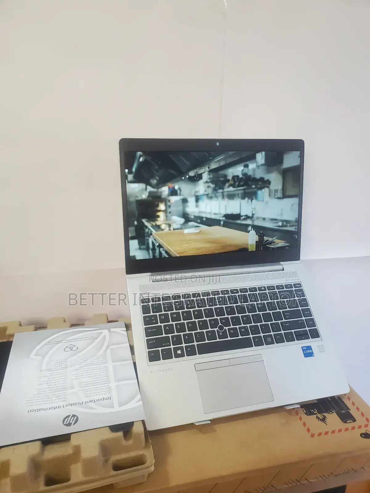 New Laptop HP EliteBook 740 G1 8GB Intel Core i5 SSD 256GB