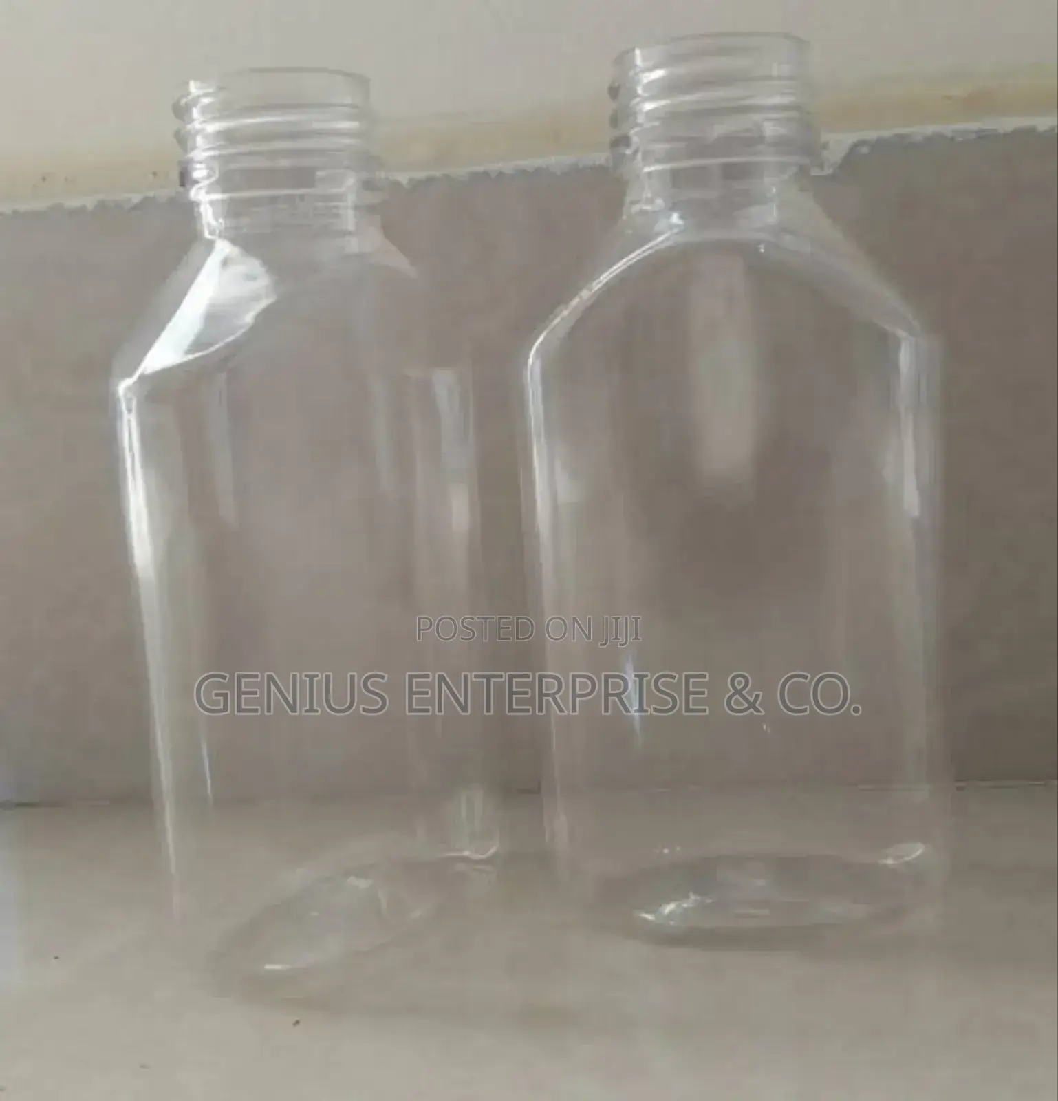 New 250ml Square Schnapp Pet Bottles With Cover