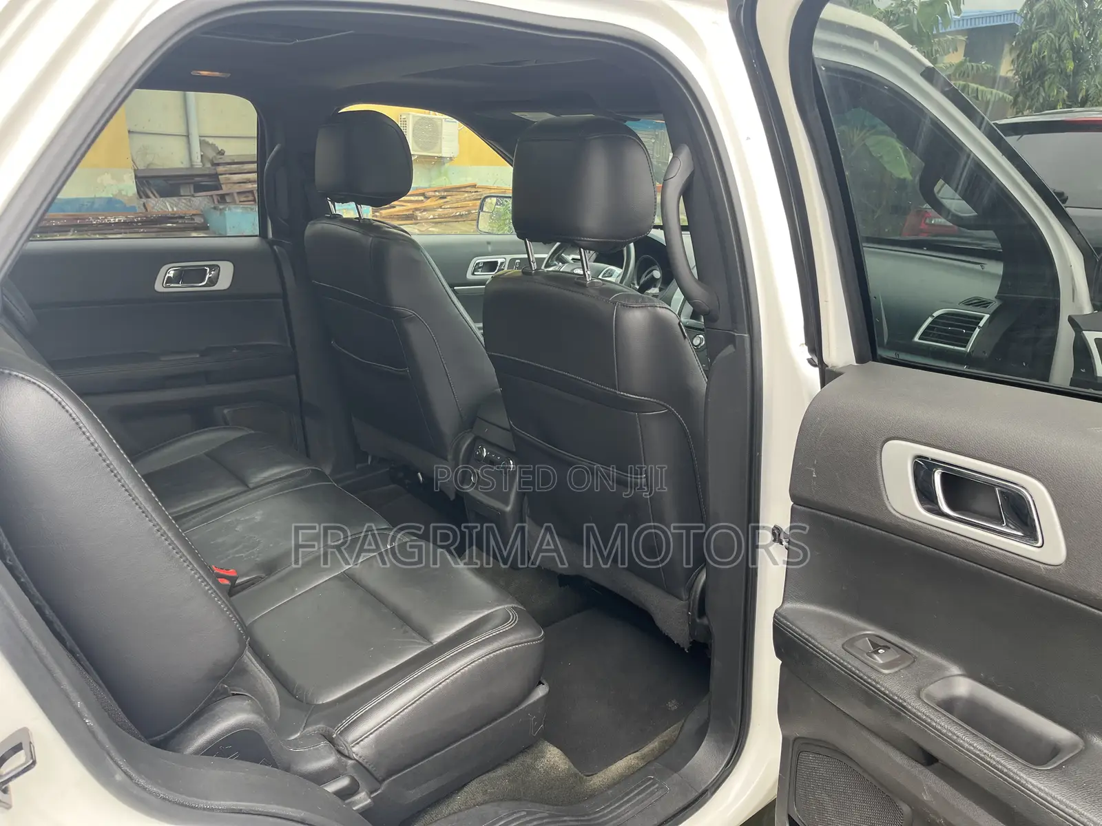 Ford Explorer XLT 4dr SUV AWD (3.5L 6cyl 6A) 2014 White