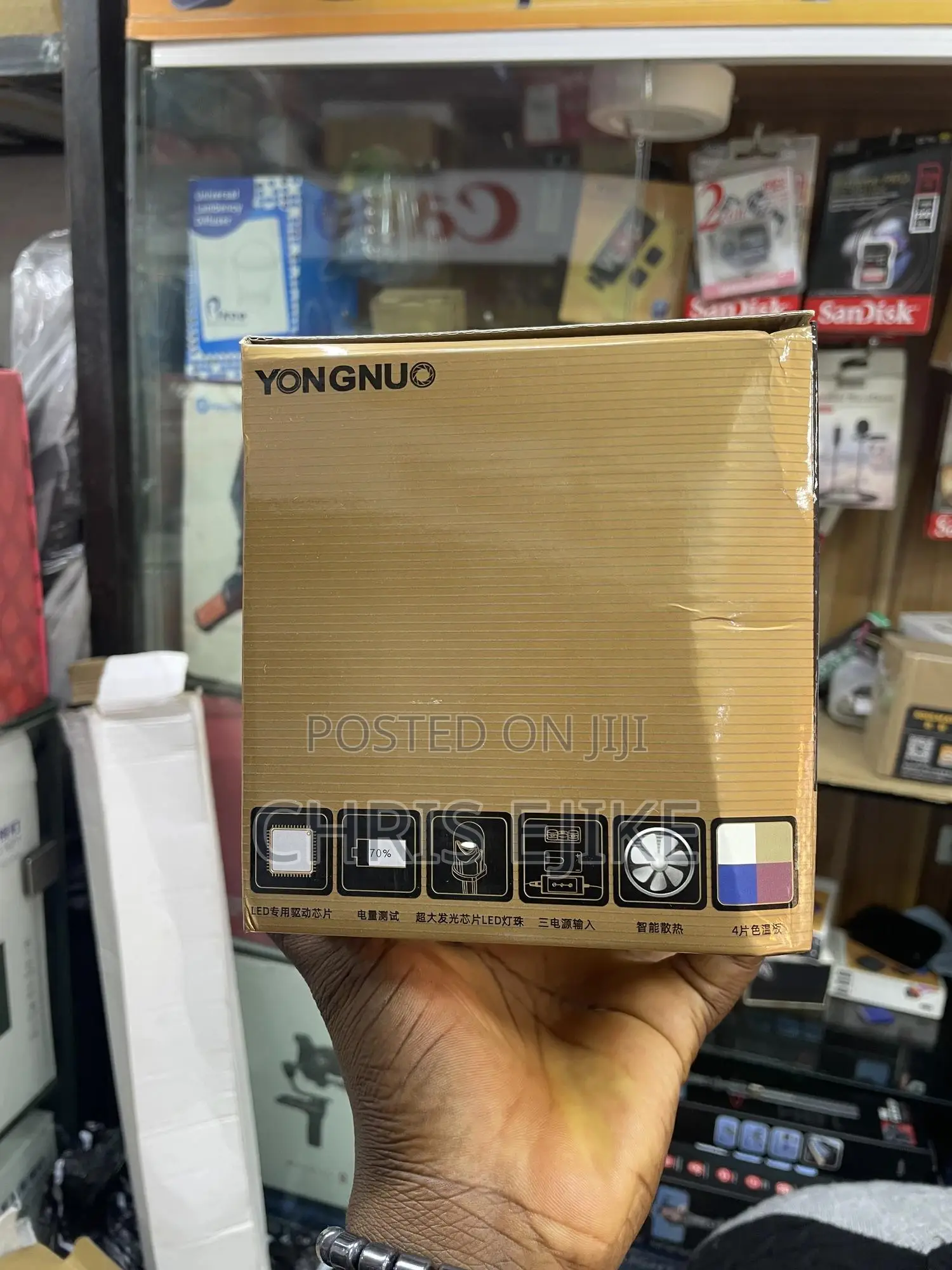 Yn216 Video Light With Battery and Power Adapter