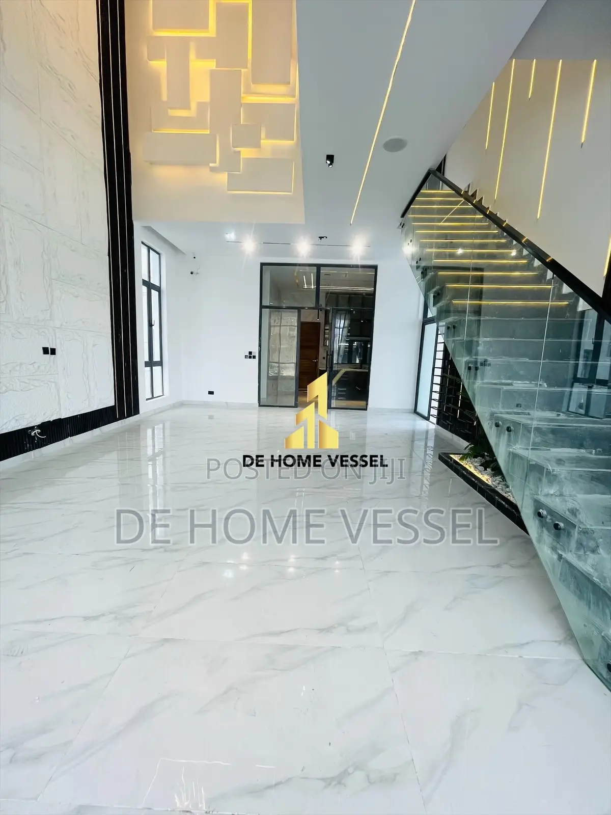 5bdrm Duplex in Lekki for sale