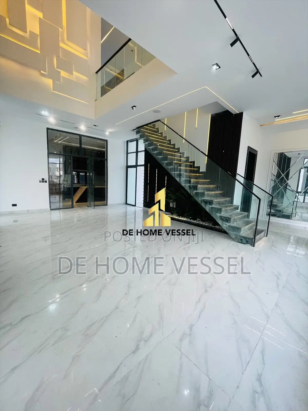 5bdrm Duplex in Lekki for sale