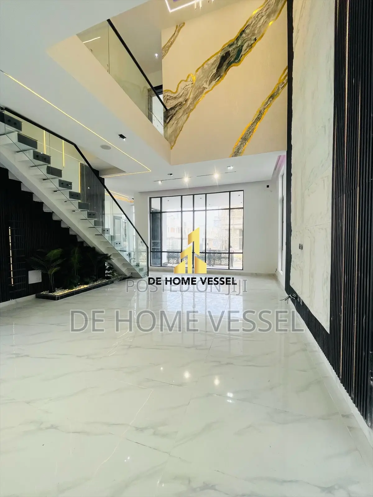5bdrm Duplex in Lekki for sale