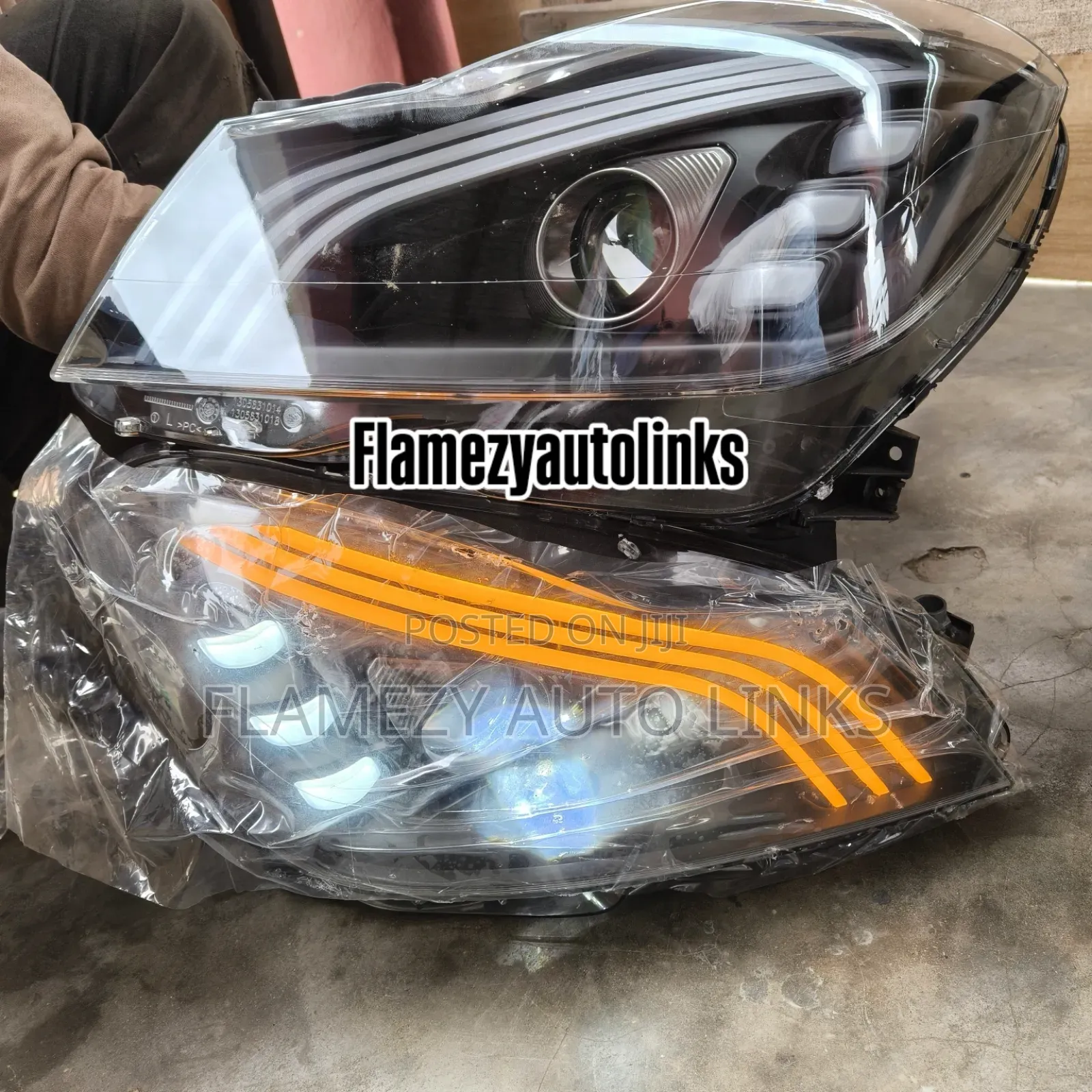 C300 2013 Maybach Headlamp