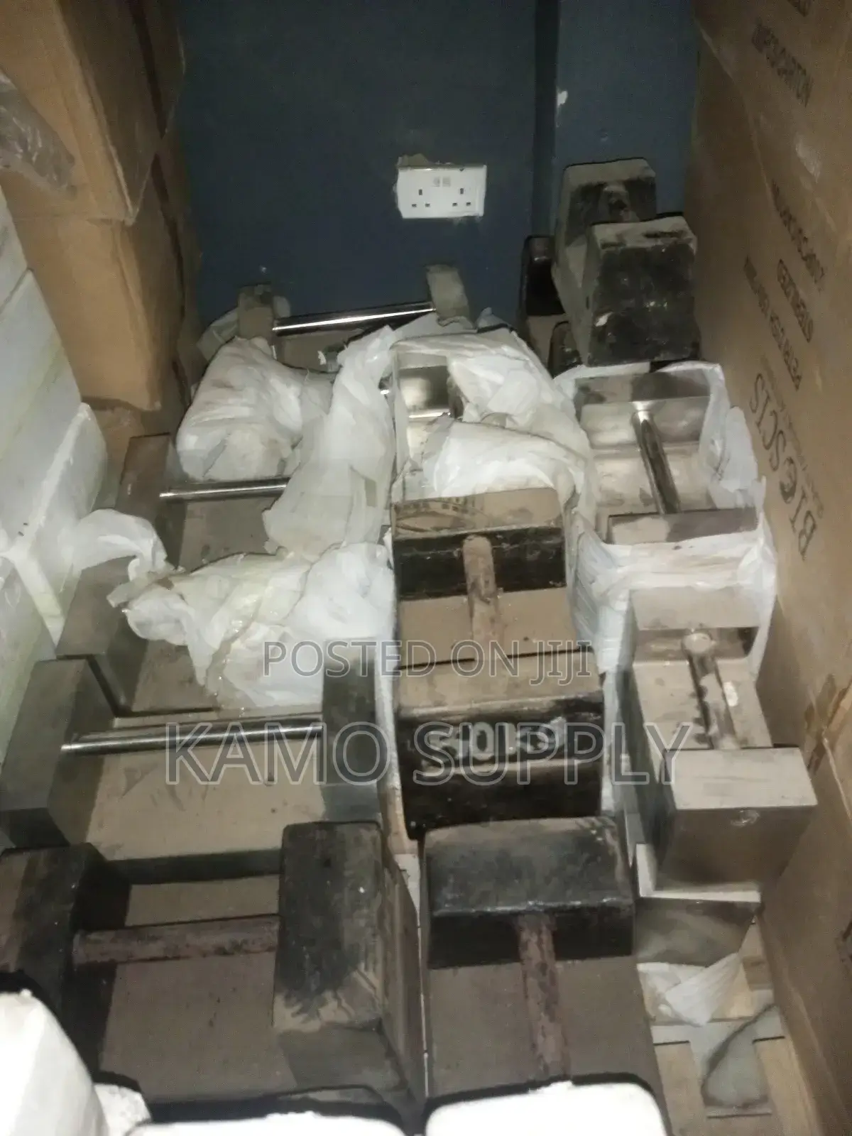 100kg Dead Weight. M1 Grade Cast Iron. Standard Weight