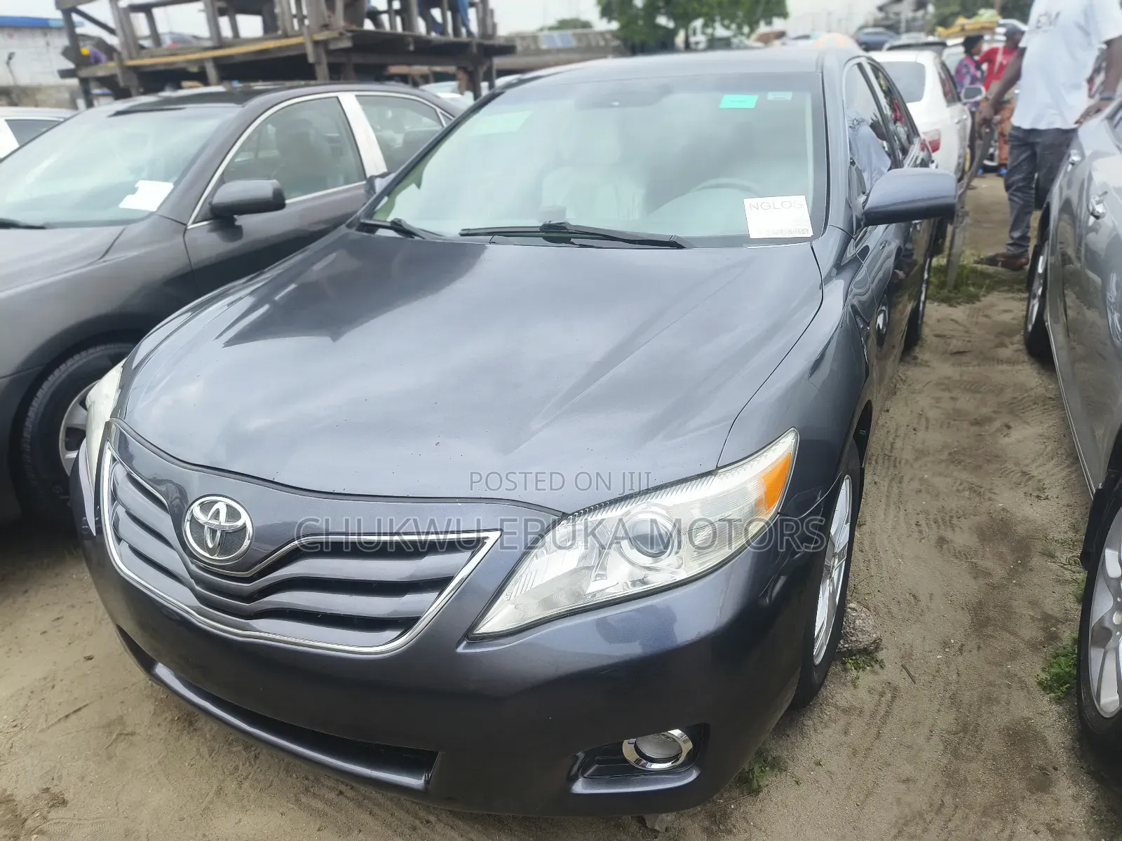 Toyota Camry LE 4dr Sedan (2.5L 4cyl 6AM) 2010 Gray