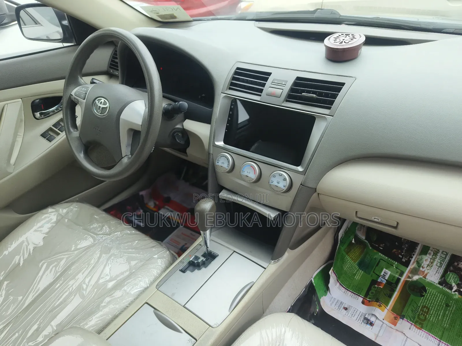 Toyota Camry LE 4dr Sedan (2.5L 4cyl 6AM) 2010 Gray