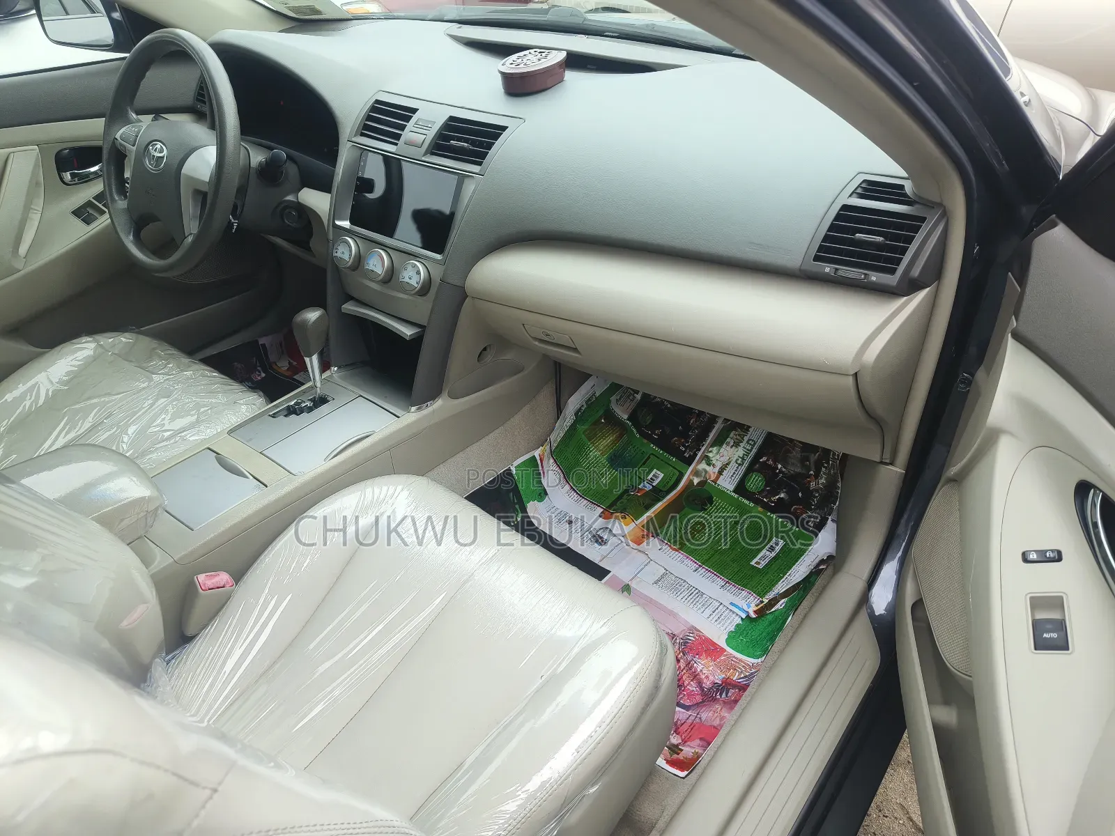 Toyota Camry LE 4dr Sedan (2.5L 4cyl 6AM) 2010 Gray