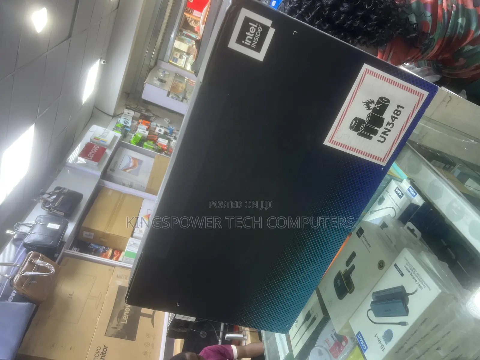 New Laptop Dell Alienware X16 32GB Intel Core Ultra 9 SSD 2T