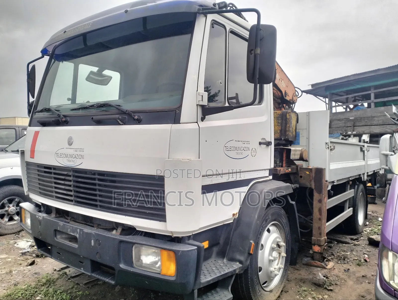 Mercedes Benz Hiab Truck 5 Tons