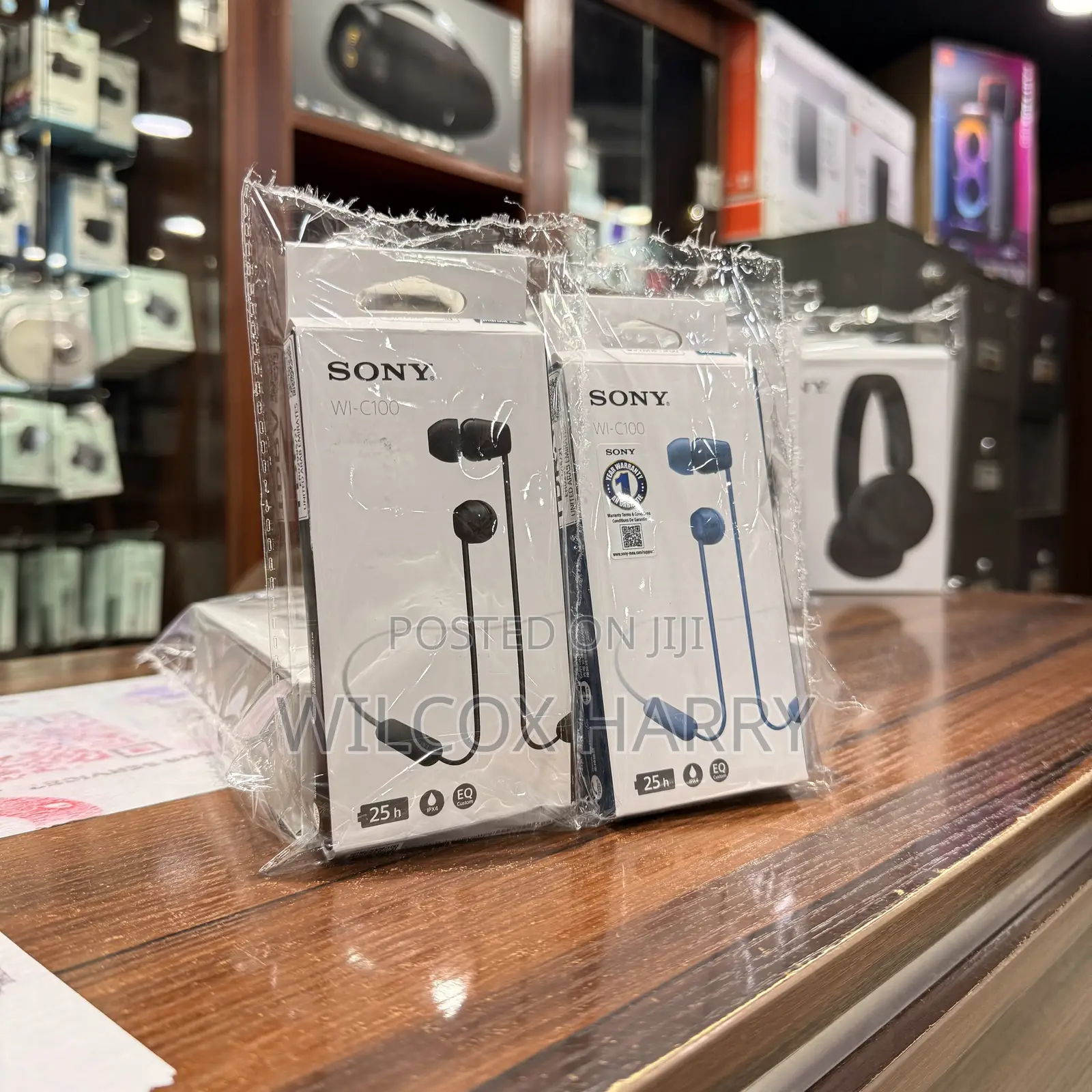 Sony Wi-C100 • Wireless Bluetooth in-Ear Headphone