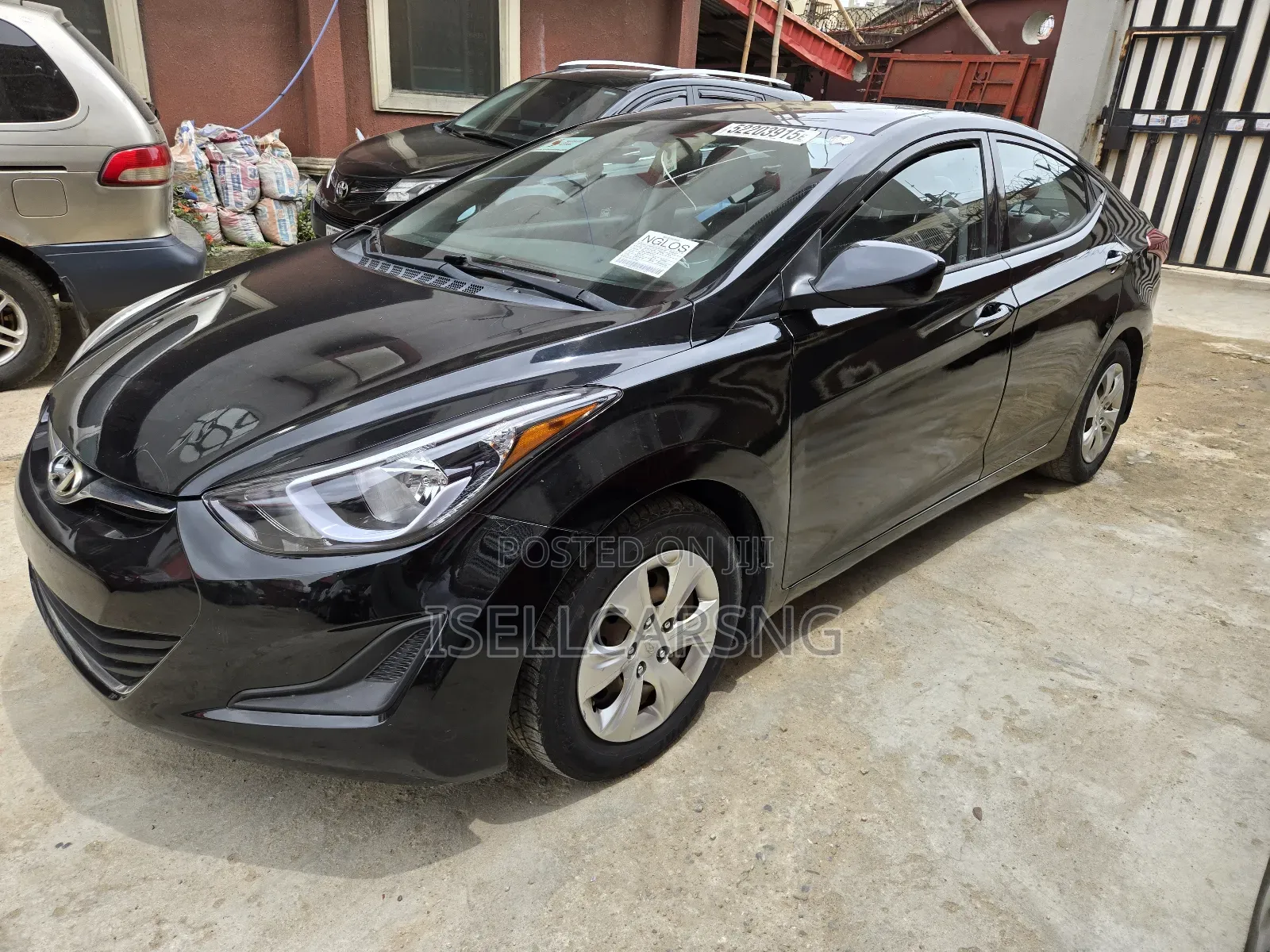 Hyundai Elantra SE Sedan FWD (1.8L 4cyl 6A) 2016 Black