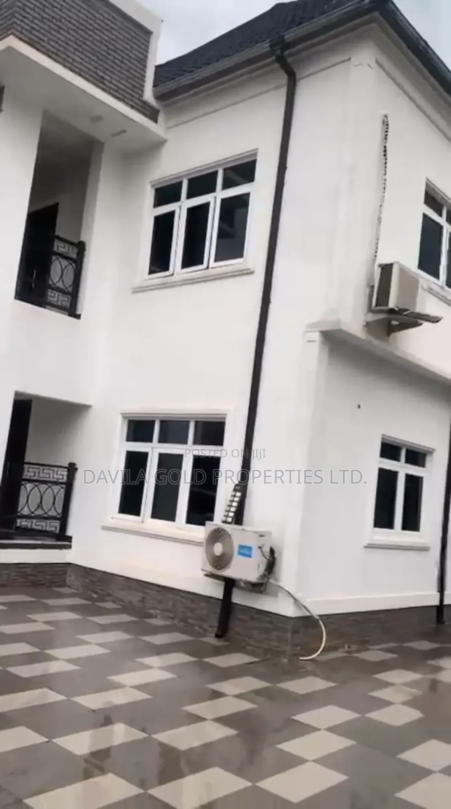 7bdrm Duplex in Benin City for sale
