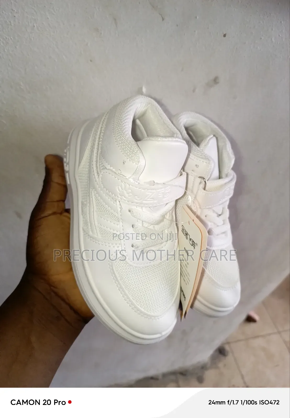 White Children and Teenagers Sneakers Size 42,43,44