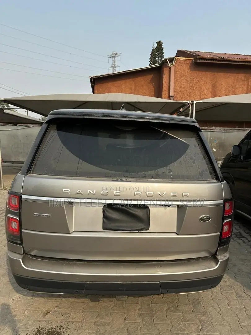 Range Rover Auto Boigrapgyy
